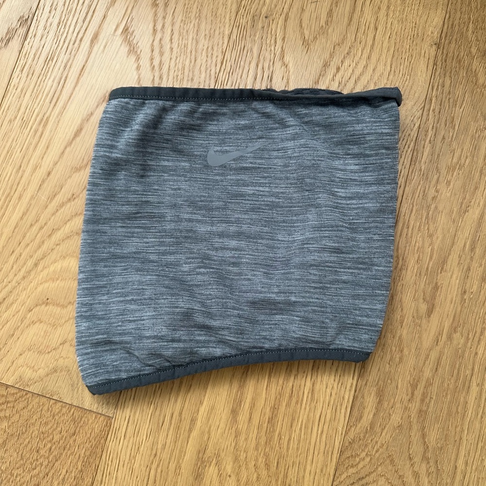 Nike double layered neck gator warmer balaclava grey running